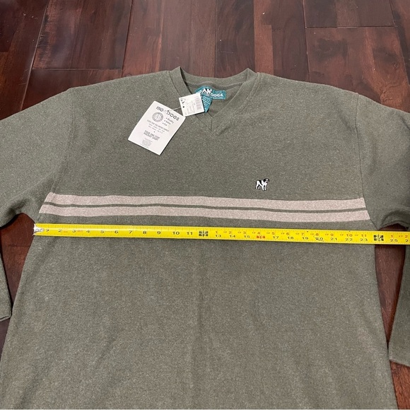 NWT Vintage Big Dogs Vneck Sweater Men’s Size 2X Green Stripes - Picture 6 of 8